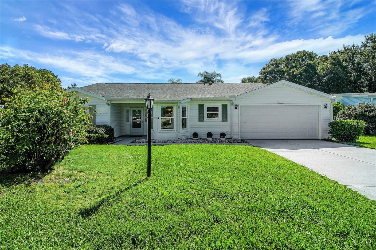 Image 4 of 41 For 5089 El Destino Drive