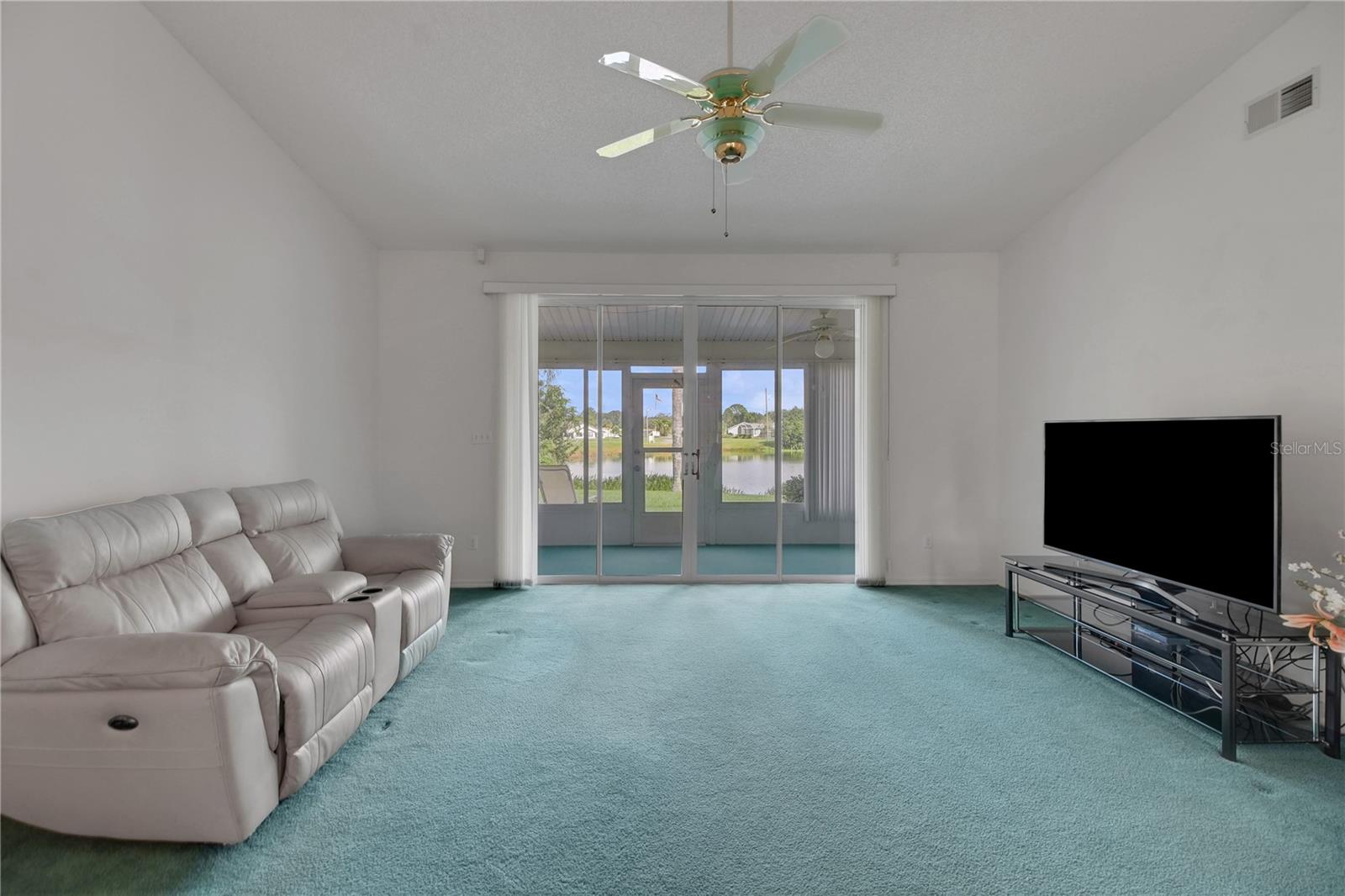 Image 9 of 41 For 5089 El Destino Drive