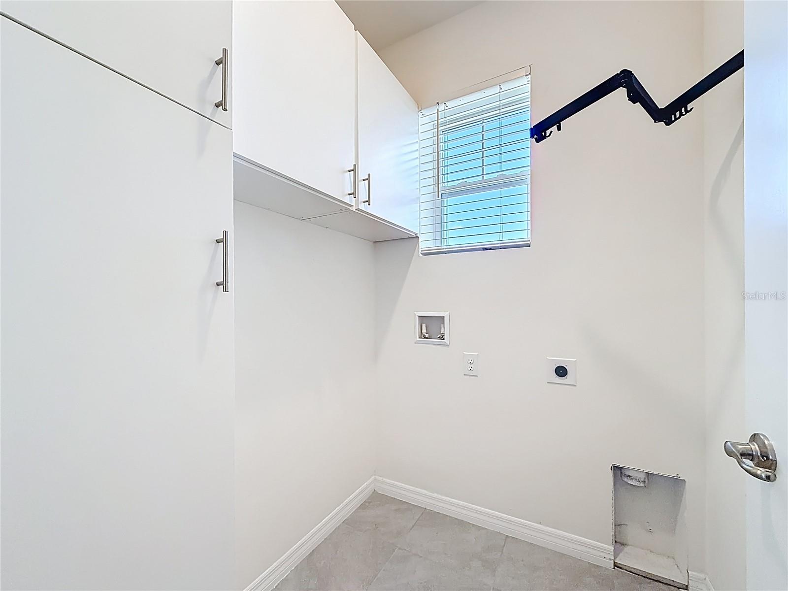 Image 28 of 53 For 7872 June Lane