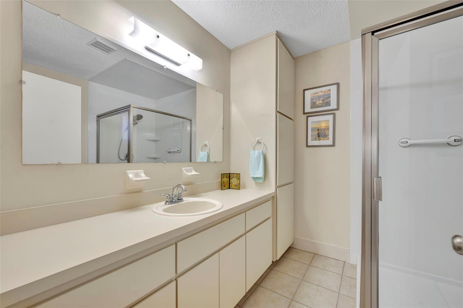 Image 16 of 53 For 10835 176th Street