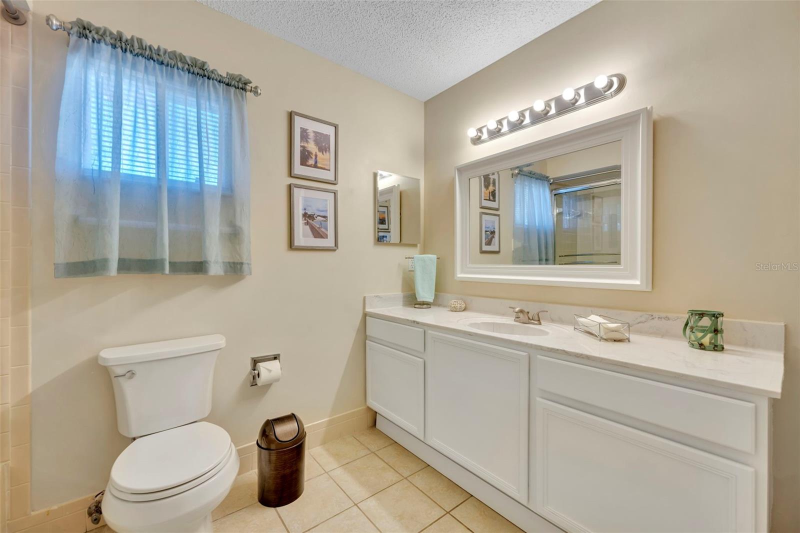 Image 23 of 53 For 10835 176th Street