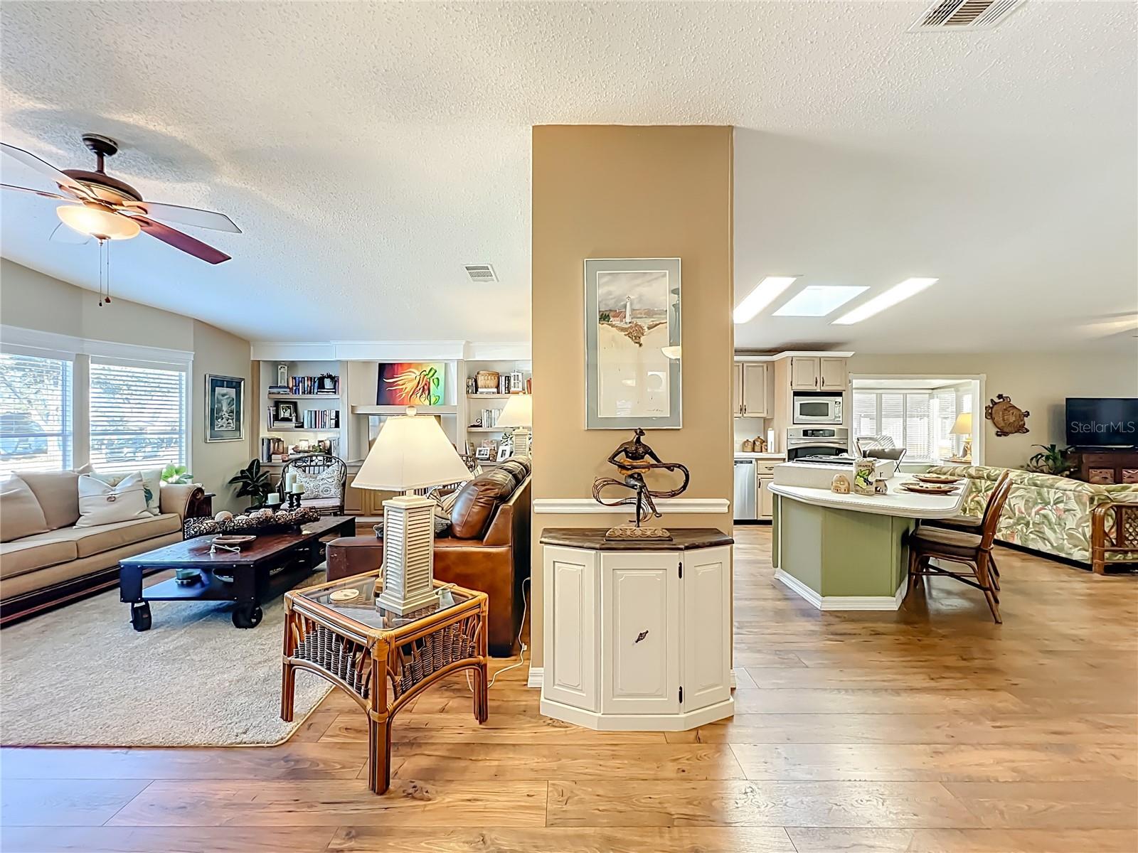 Image 15 of 52 For 5034 El Destino Drive