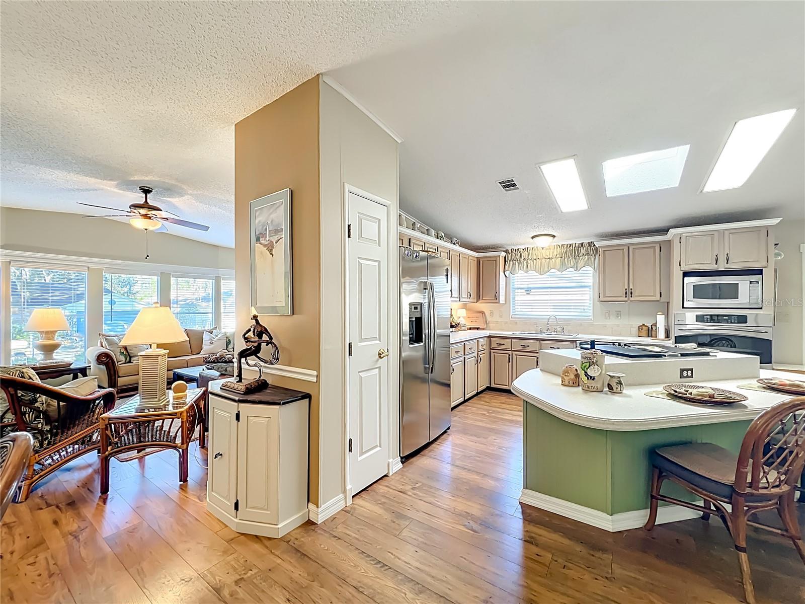 Image 16 of 52 For 5034 El Destino Drive