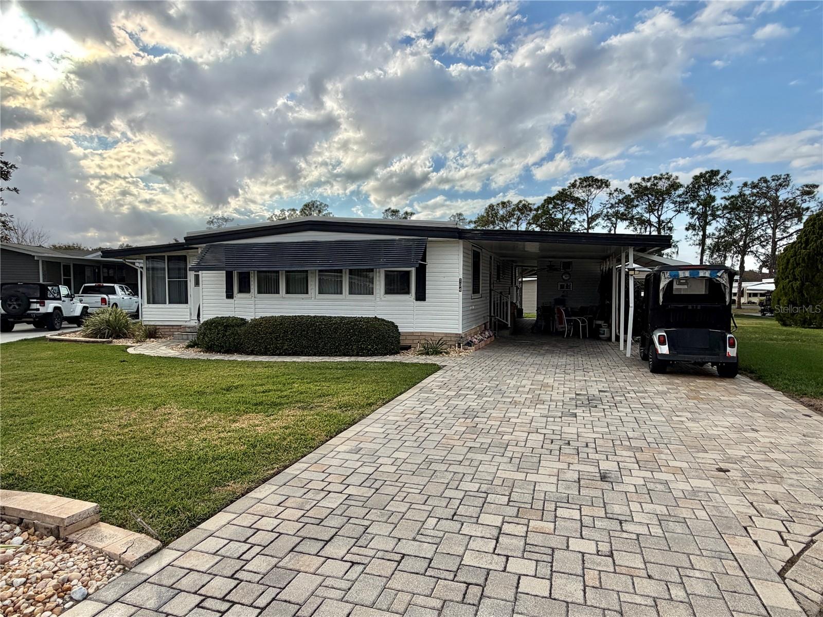 Image 2 of 61 For 104 Dogwood Trail