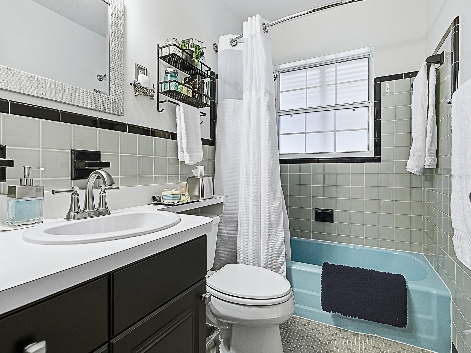 Image 15 of 58 For 37337 Turner Drive