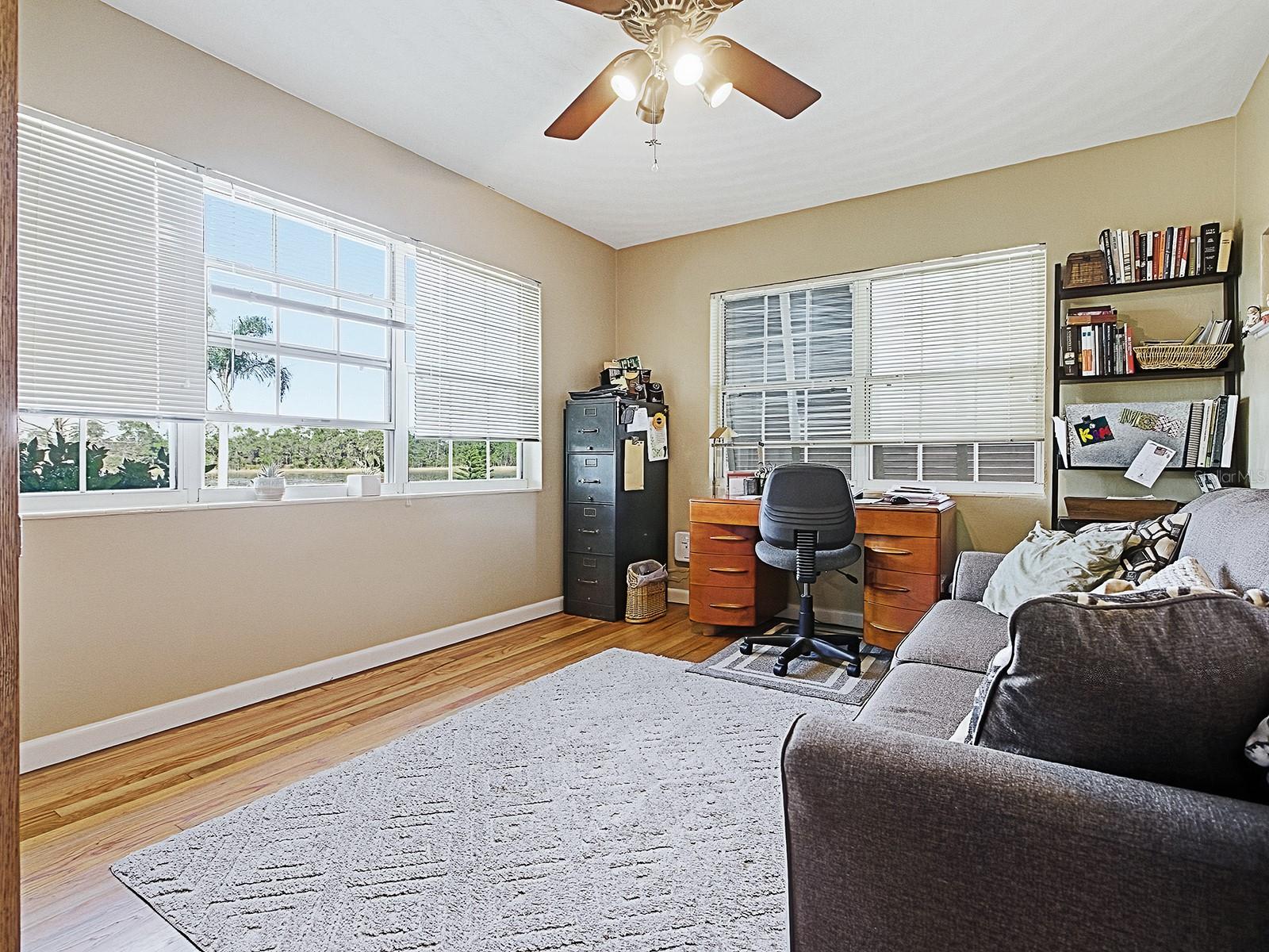 Image 18 of 58 For 37337 Turner Drive