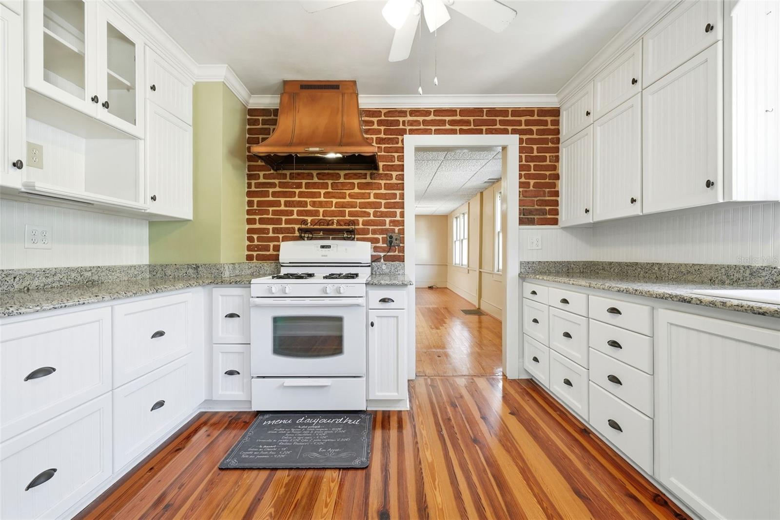 Image 13 of 68 For 30930 County Road 437