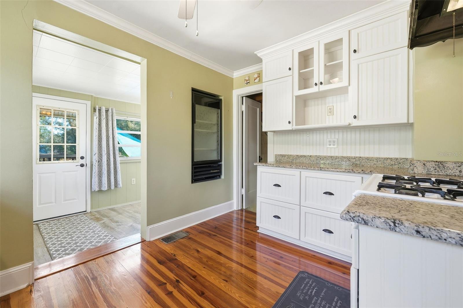 Image 14 of 68 For 30930 County Road 437