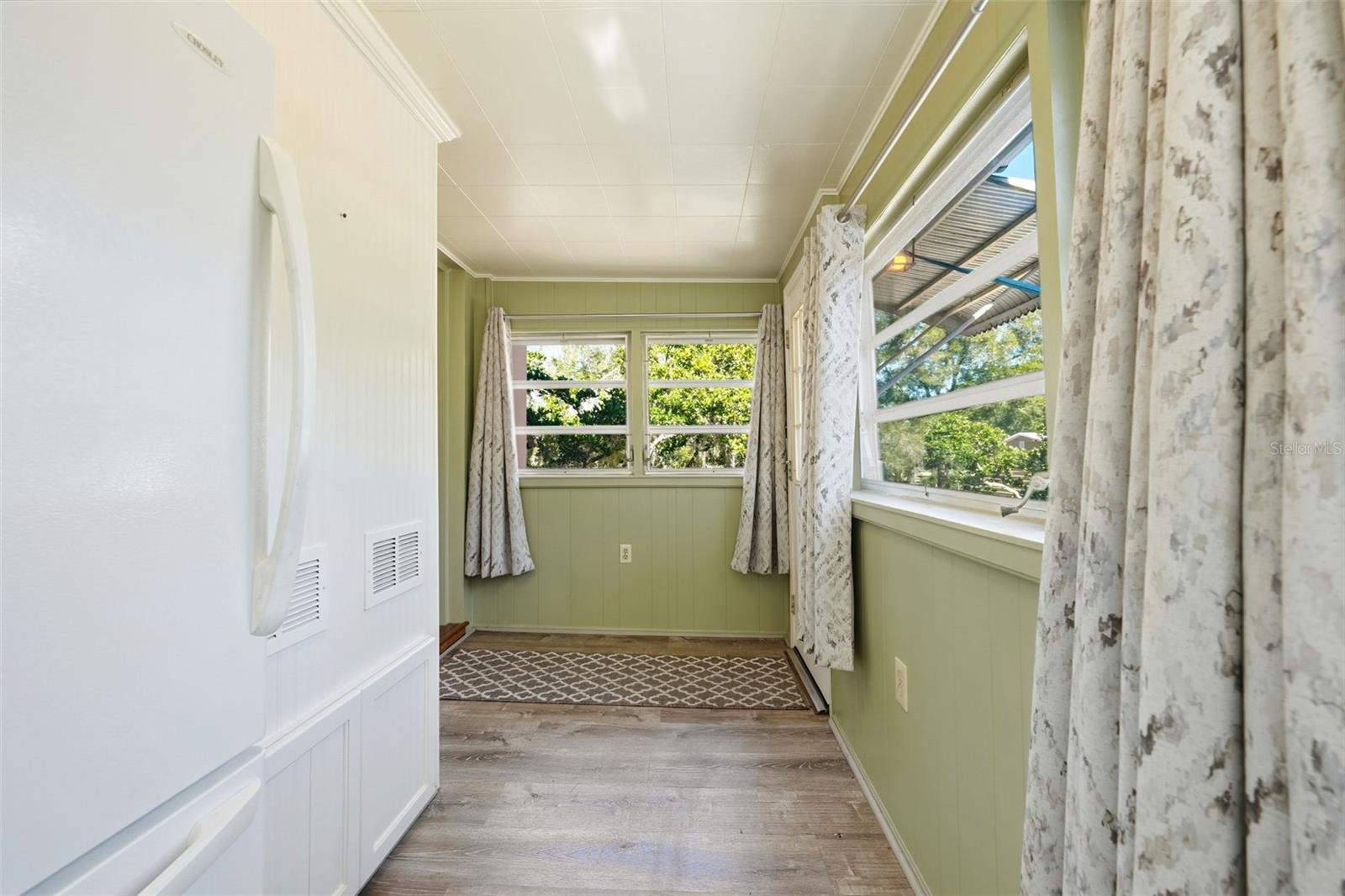 Image 17 of 68 For 30930 County Road 437