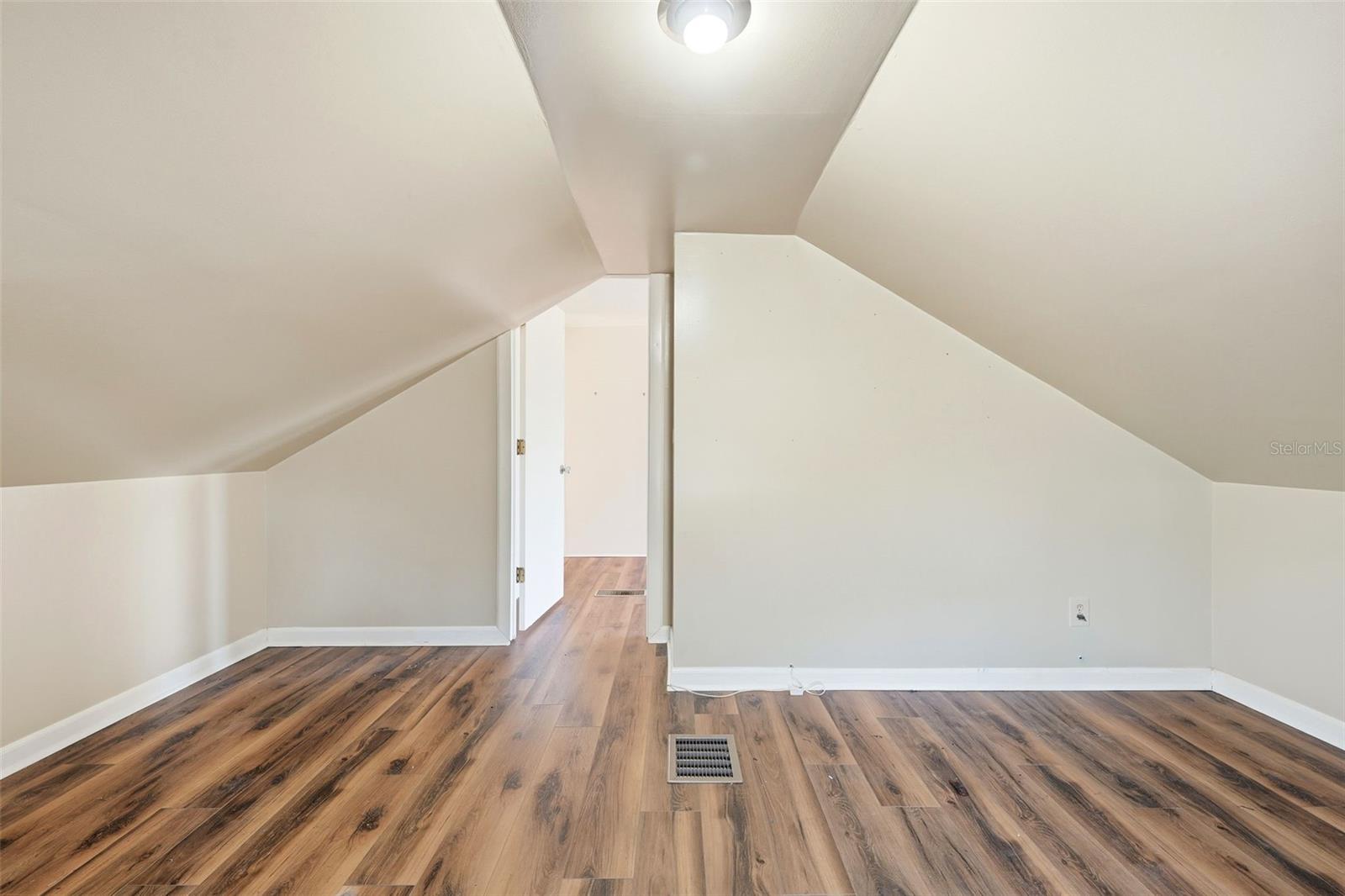 Image 27 of 68 For 30930 County Road 437