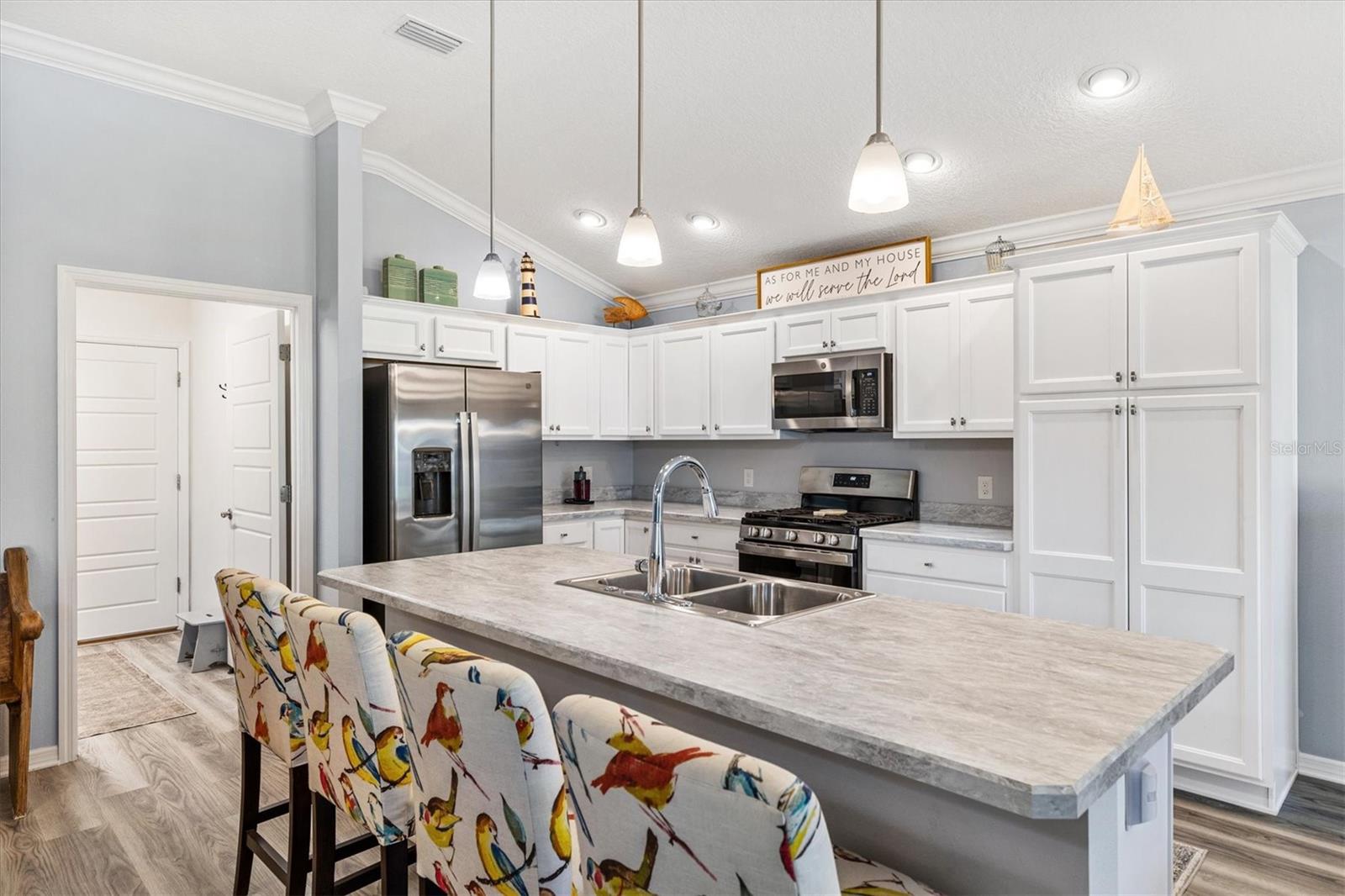 Image 12 of 40 For 7404 Marvelwood Loop