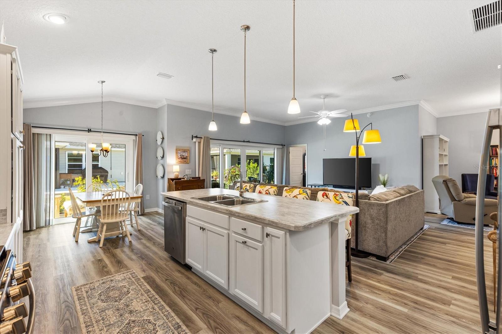 Image 14 of 40 For 7404 Marvelwood Loop