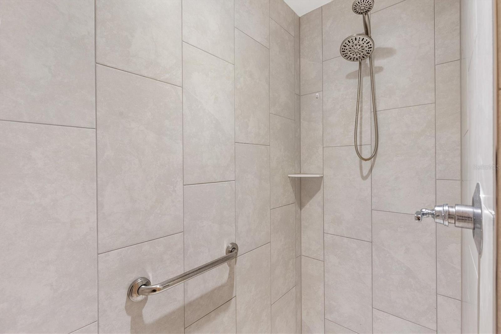 Image 21 of 40 For 7404 Marvelwood Loop