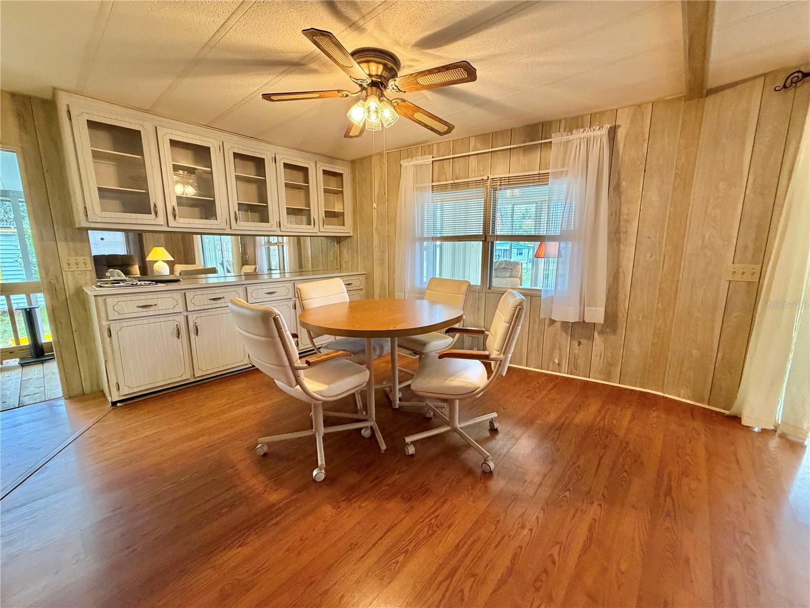 Image 12 of 62 For 211 Aspen Circle