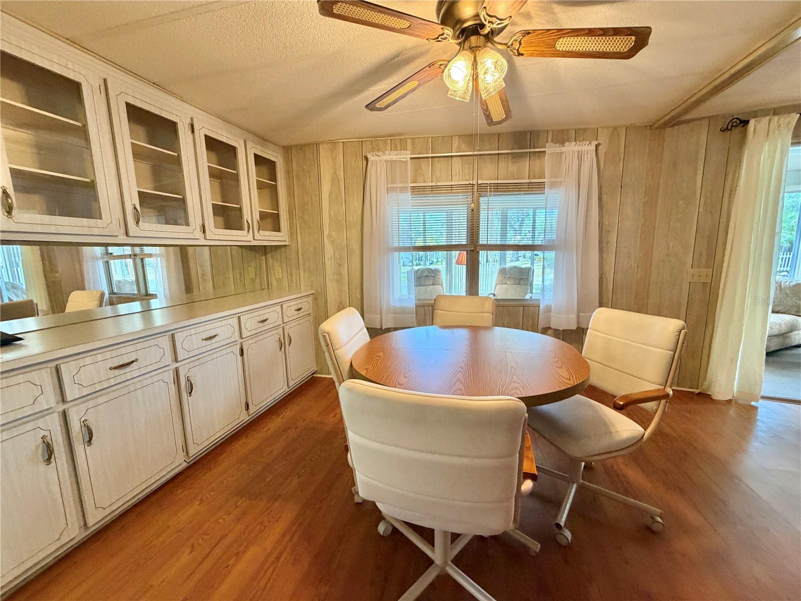 Image 13 of 62 For 211 Aspen Circle