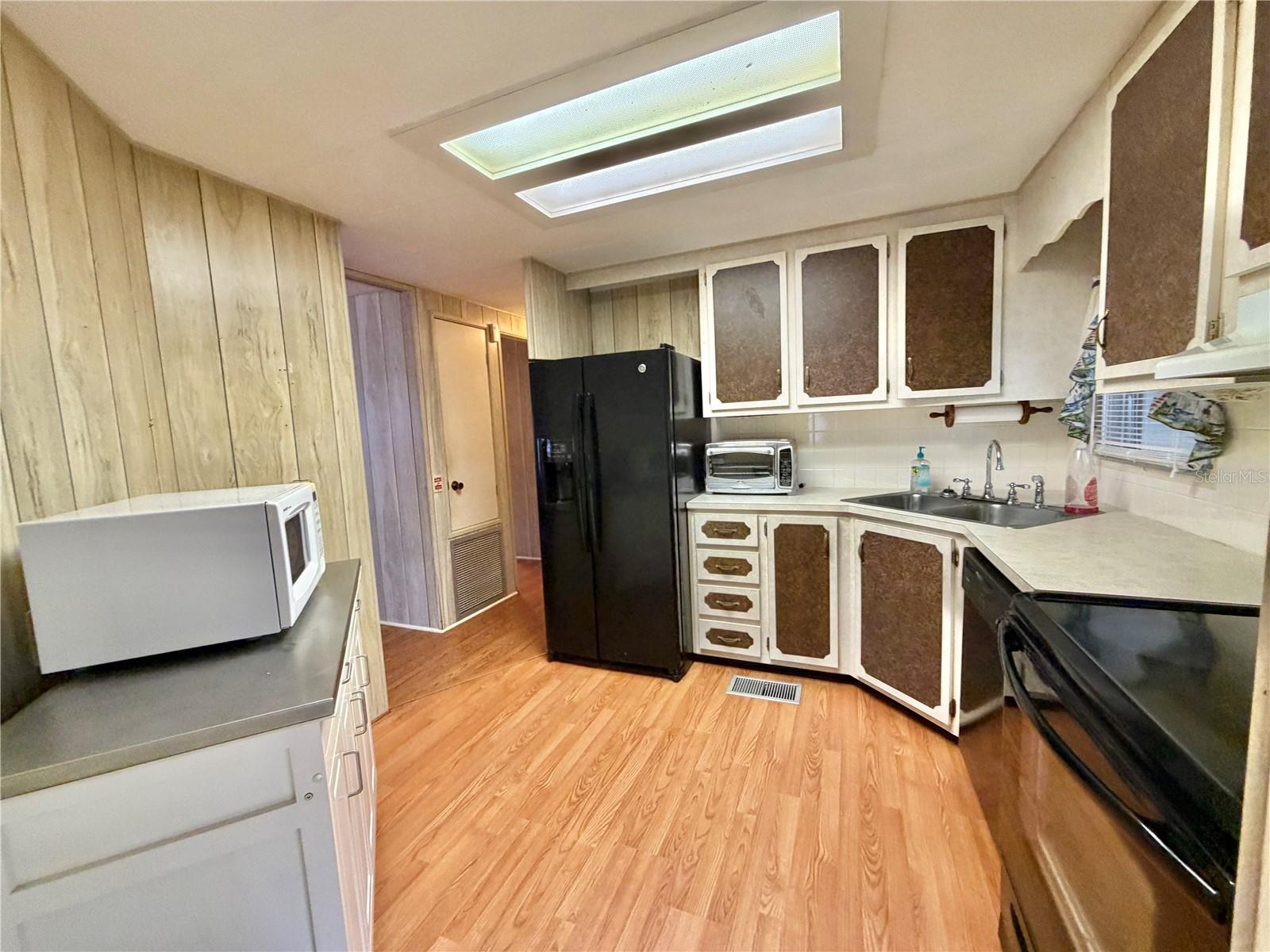 Image 19 of 62 For 211 Aspen Circle