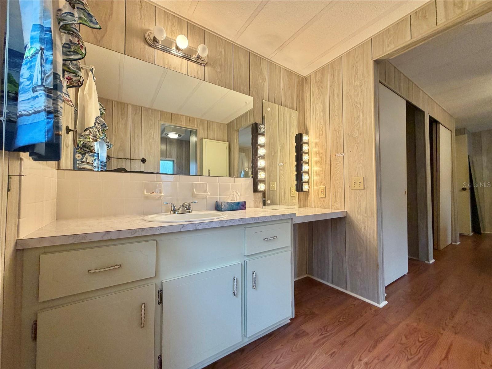 Image 39 of 62 For 211 Aspen Circle