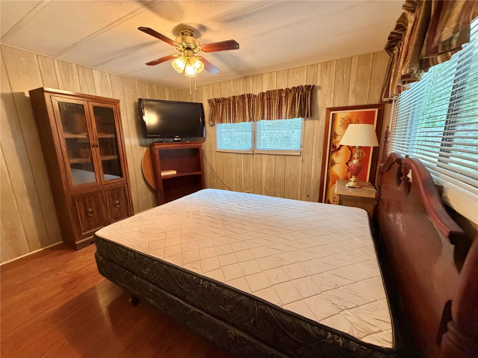 Image 44 of 62 For 211 Aspen Circle