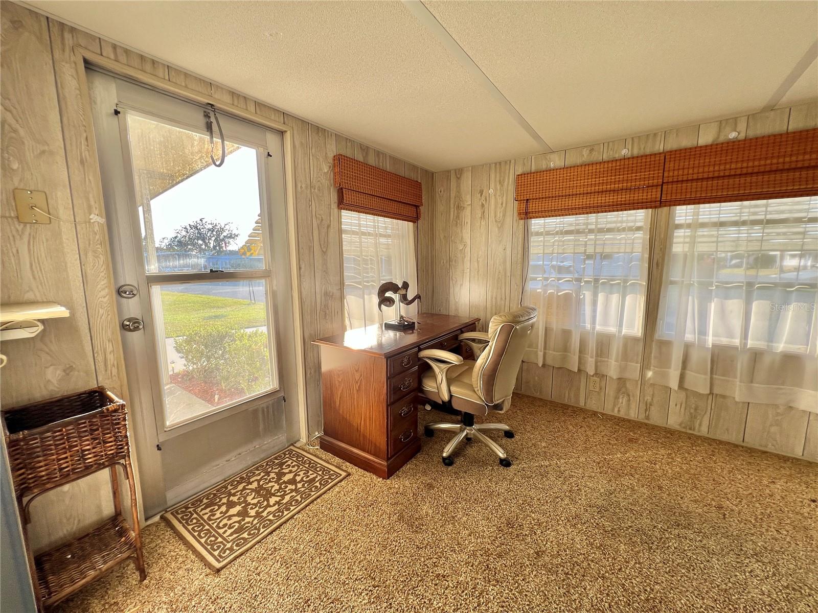 Image 14 of 55 For 180 Hibiscus Way