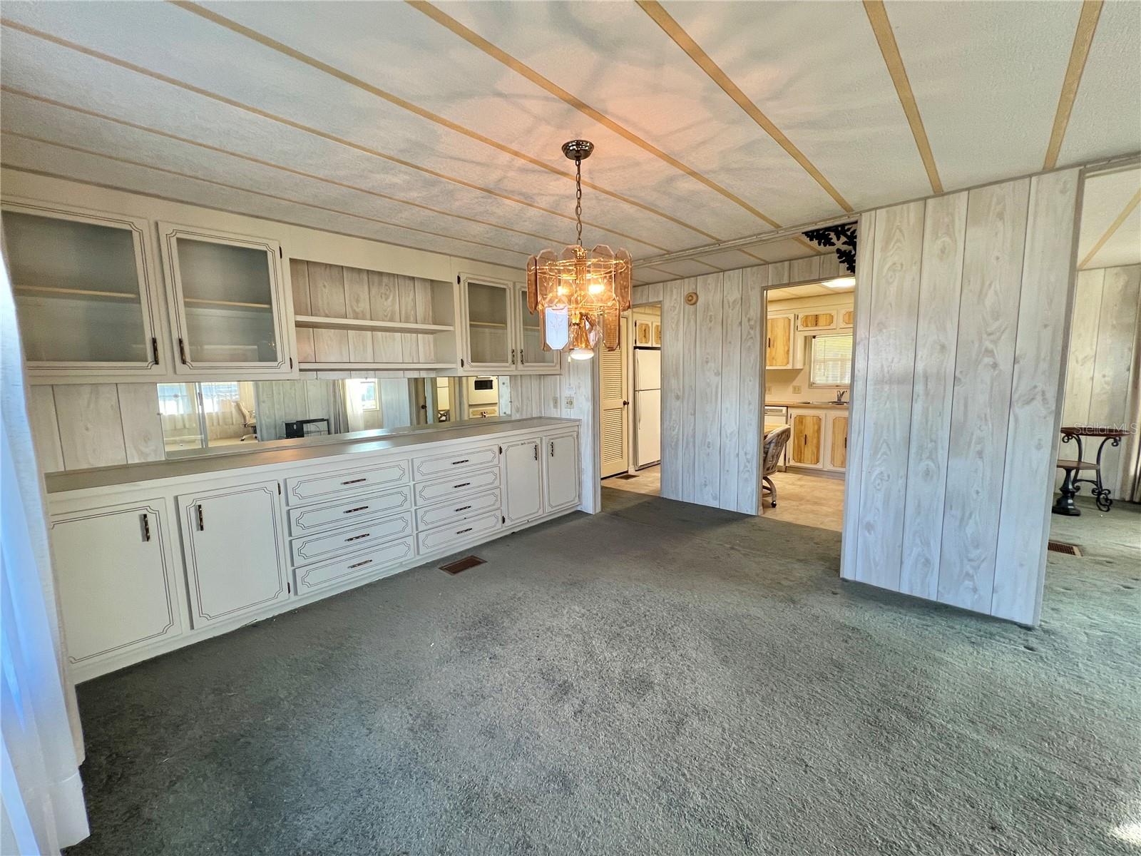 Image 17 of 55 For 180 Hibiscus Way