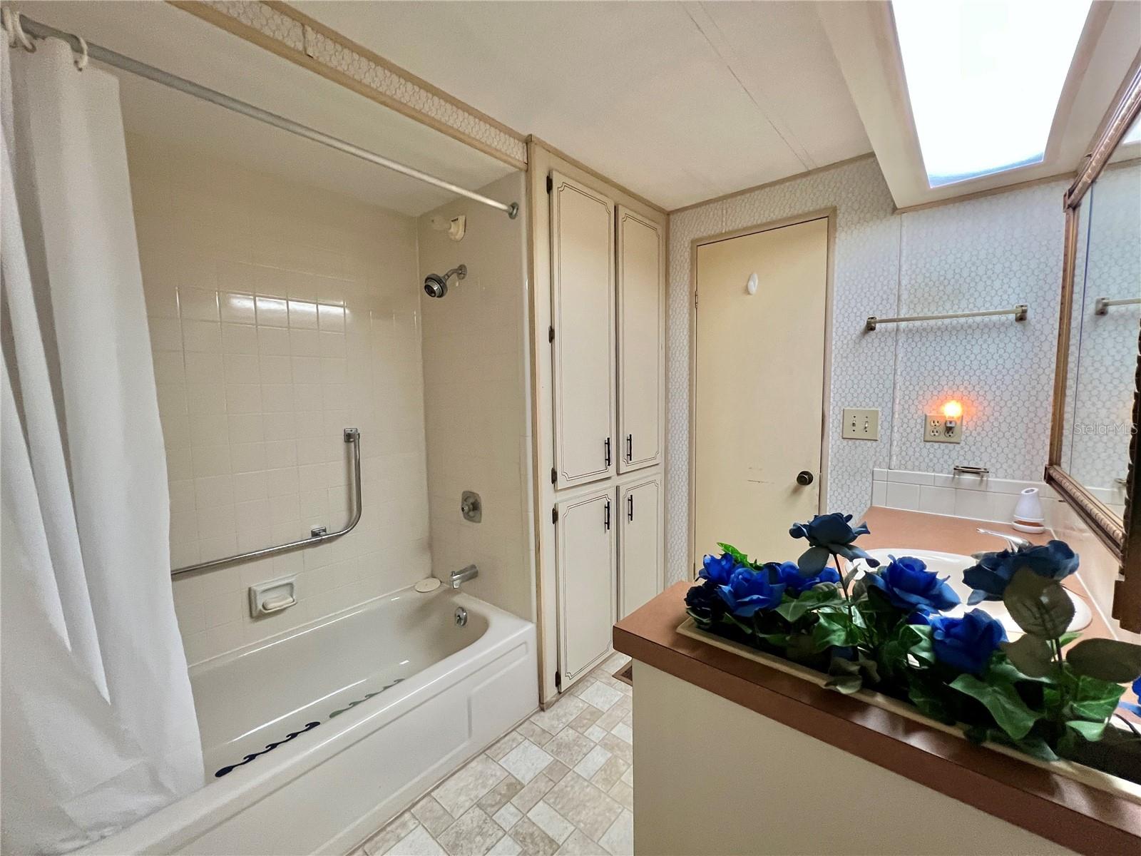 Image 26 of 55 For 180 Hibiscus Way