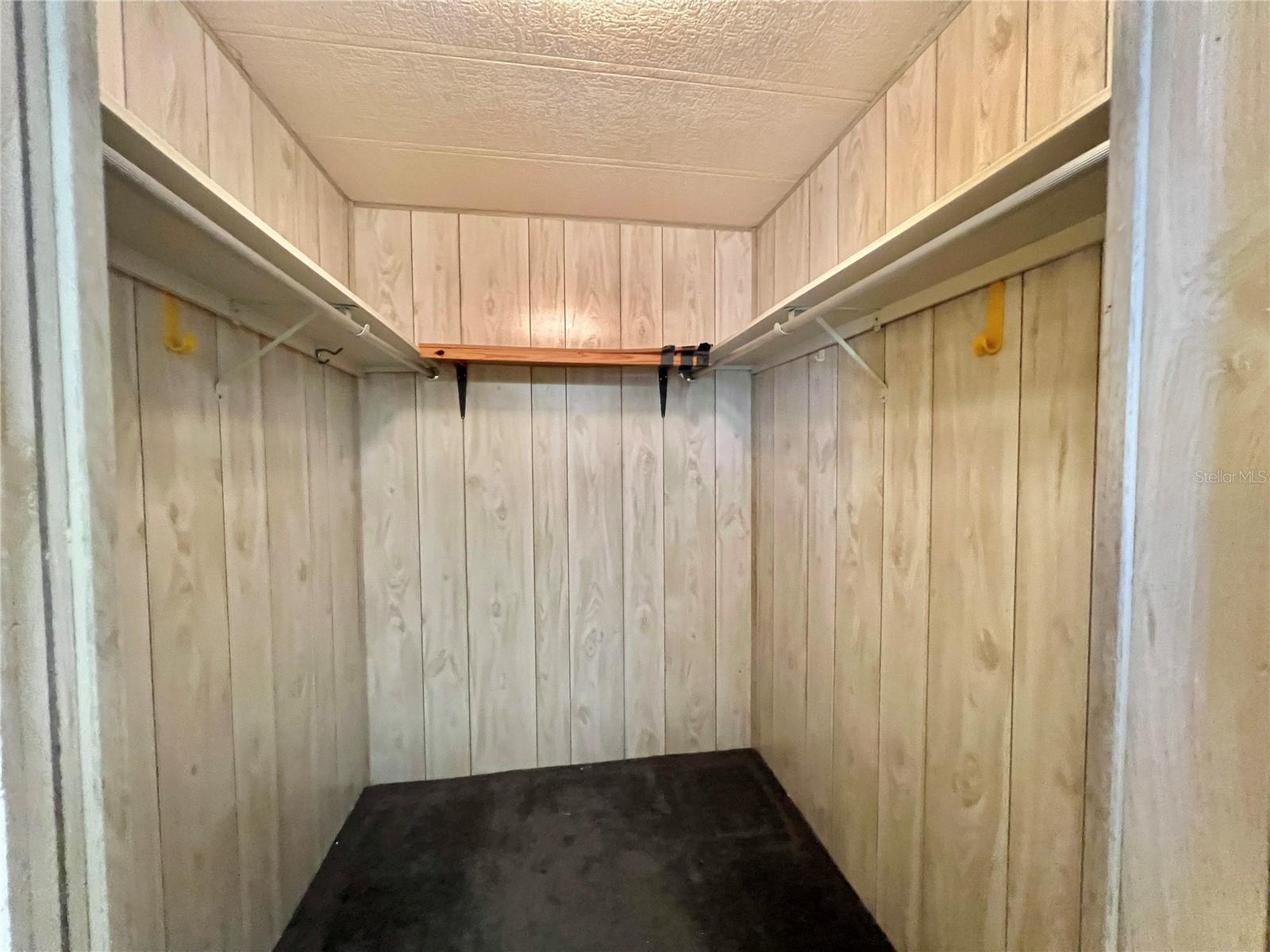 Image 36 of 55 For 180 Hibiscus Way