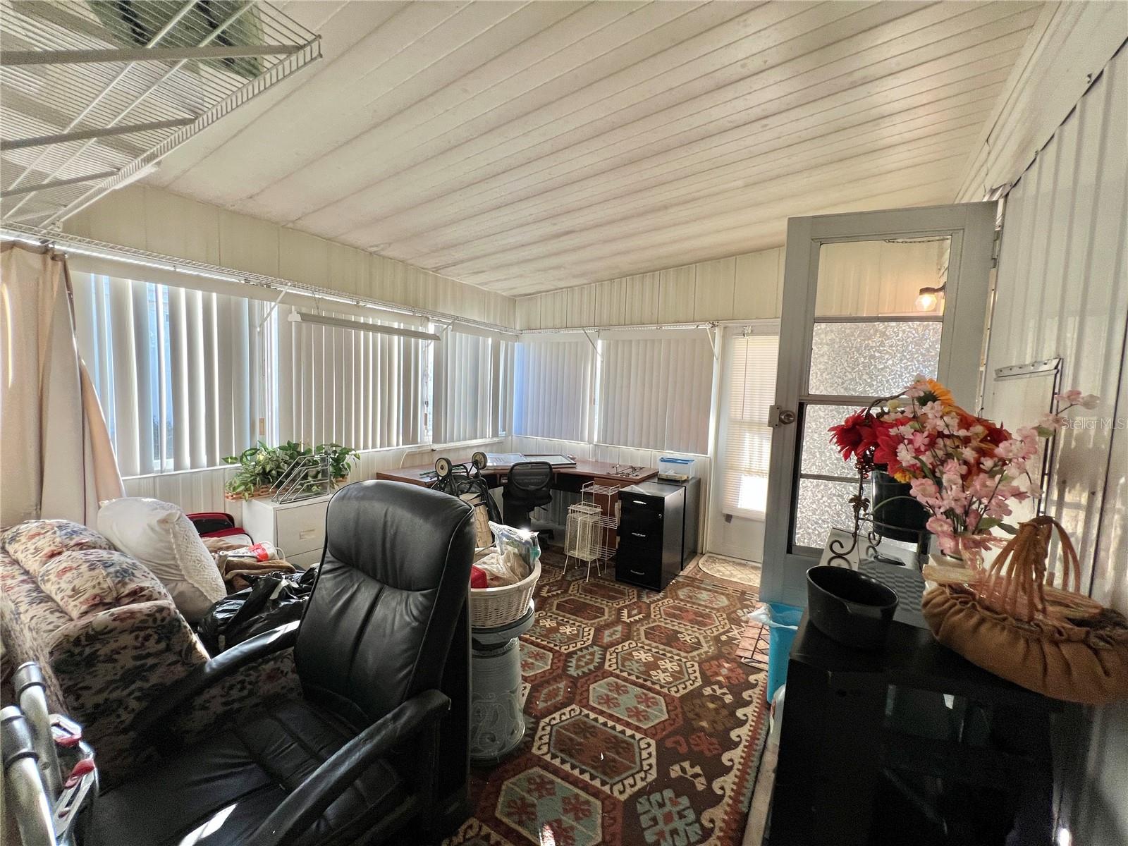 Image 40 of 55 For 180 Hibiscus Way