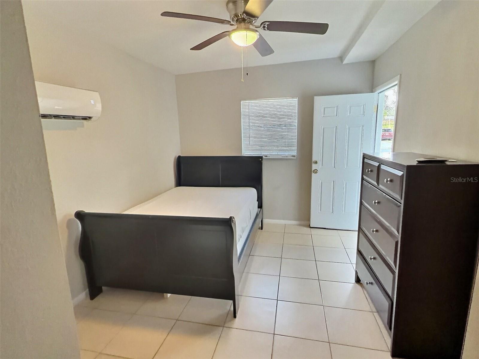 Image 13 of 18 For 102 Quintard Avenue