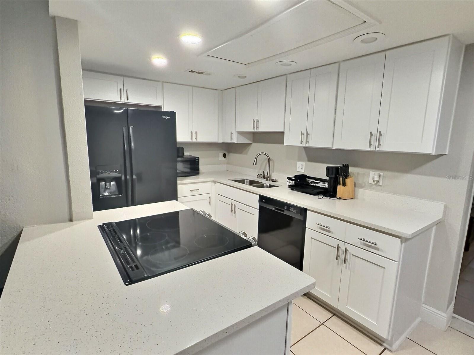 Image 4 of 18 For 102 Quintard Avenue