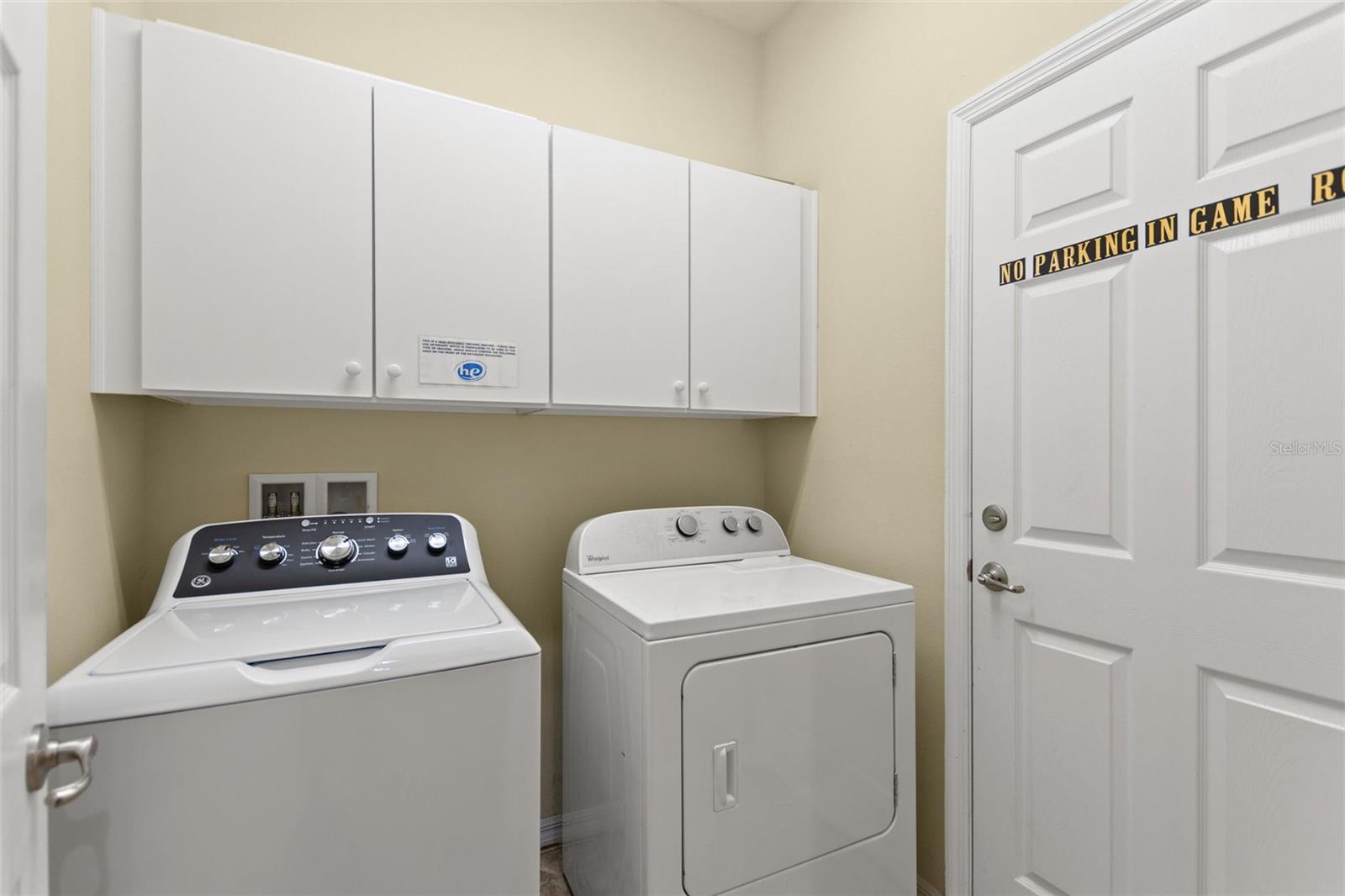 Image 15 of 80 For 256 Yellow Snapdragon Drive