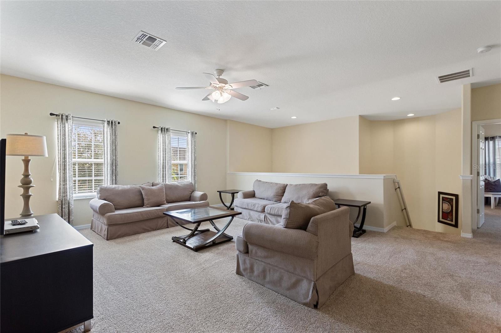 Image 25 of 80 For 256 Yellow Snapdragon Drive