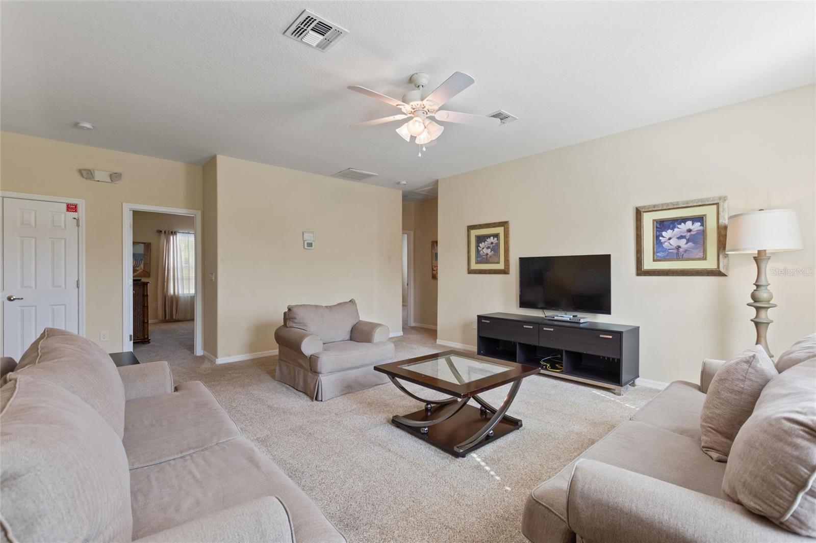 Image 27 of 80 For 256 Yellow Snapdragon Drive