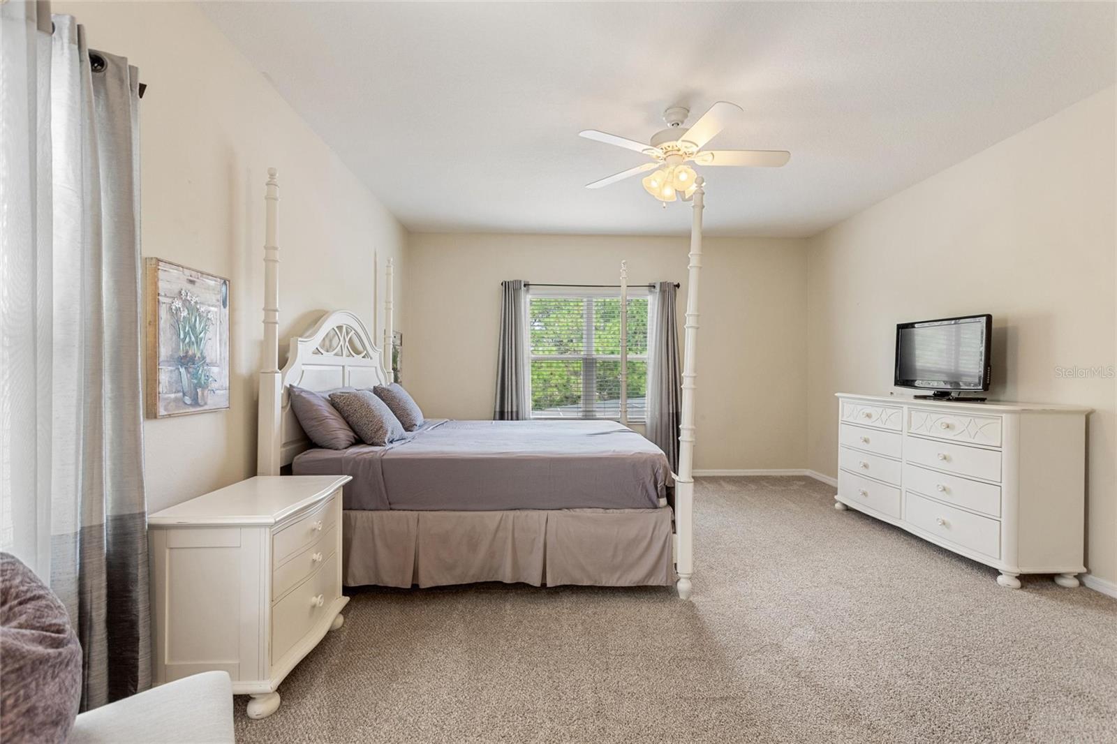 Image 41 of 80 For 256 Yellow Snapdragon Drive