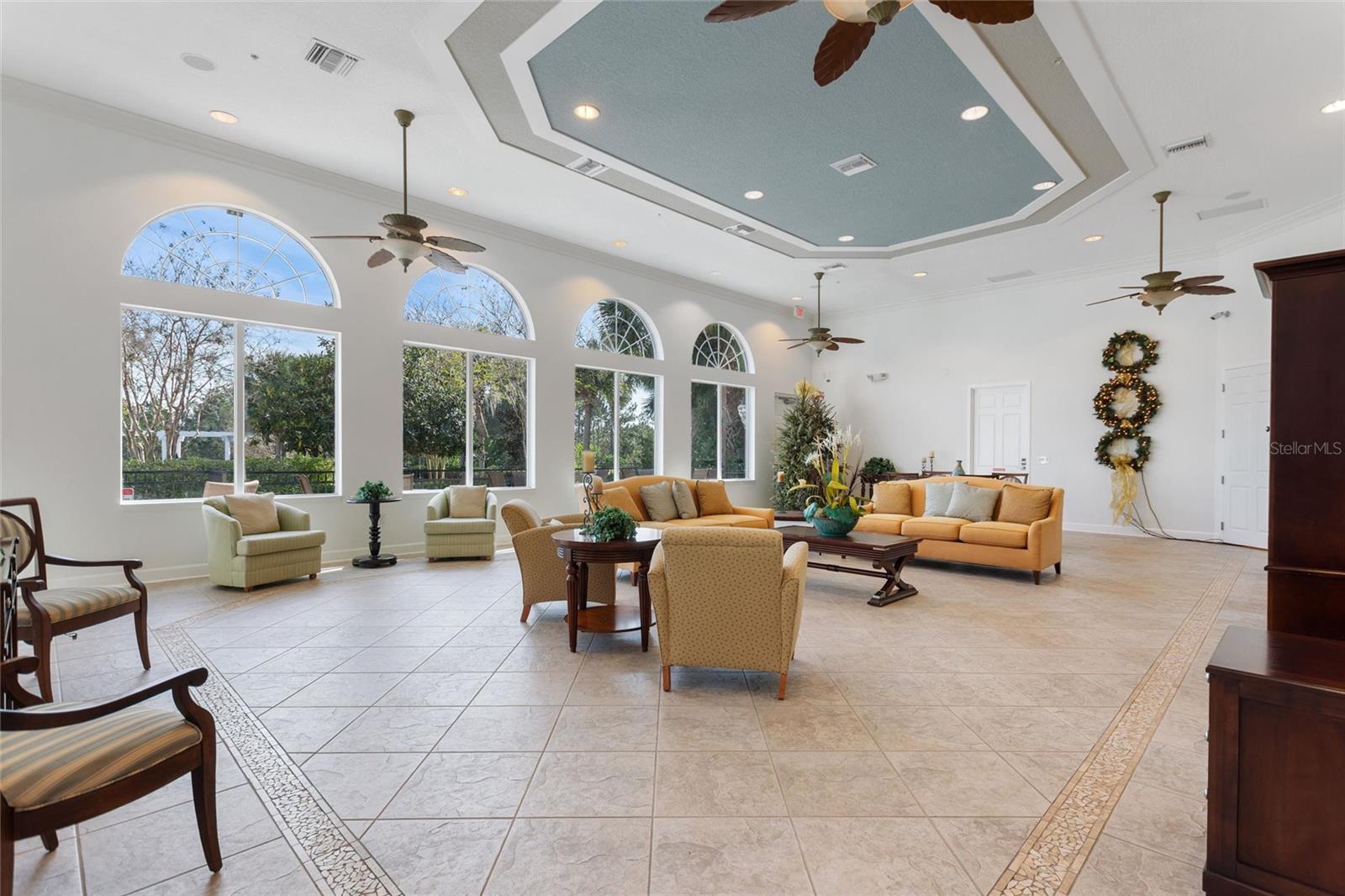 Image 59 of 80 For 256 Yellow Snapdragon Drive