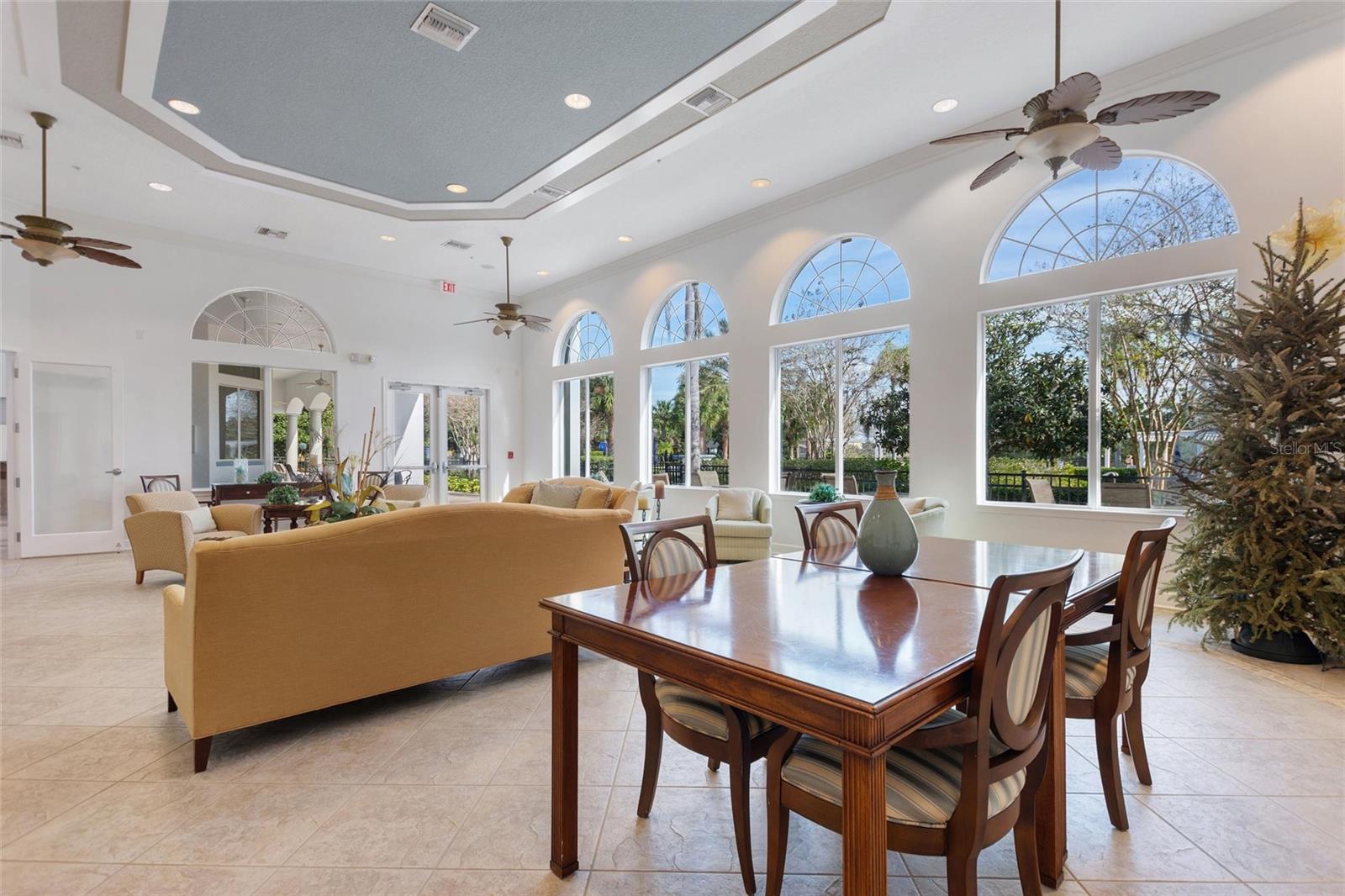 Image 61 of 80 For 256 Yellow Snapdragon Drive