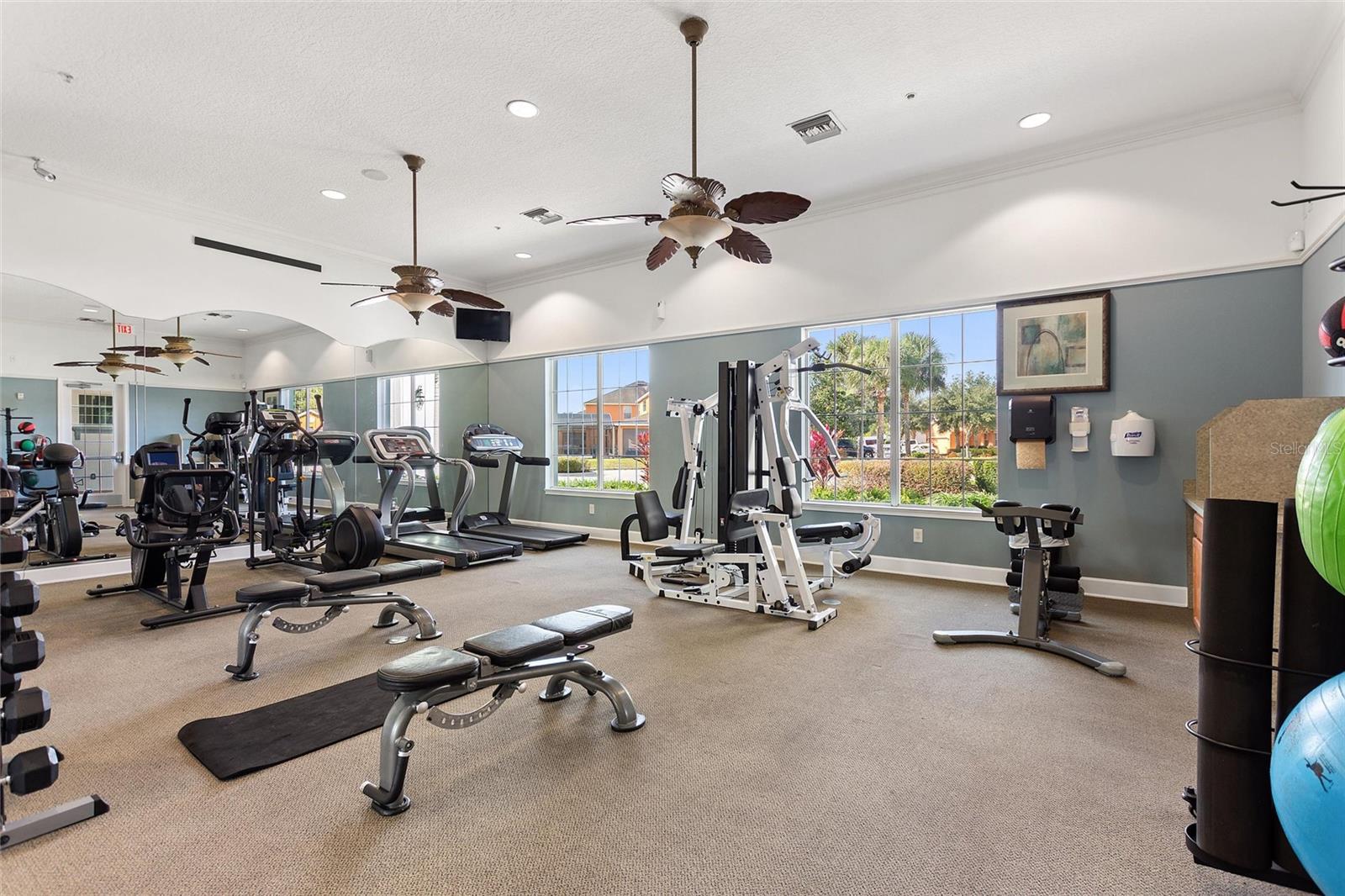 Image 63 of 80 For 256 Yellow Snapdragon Drive