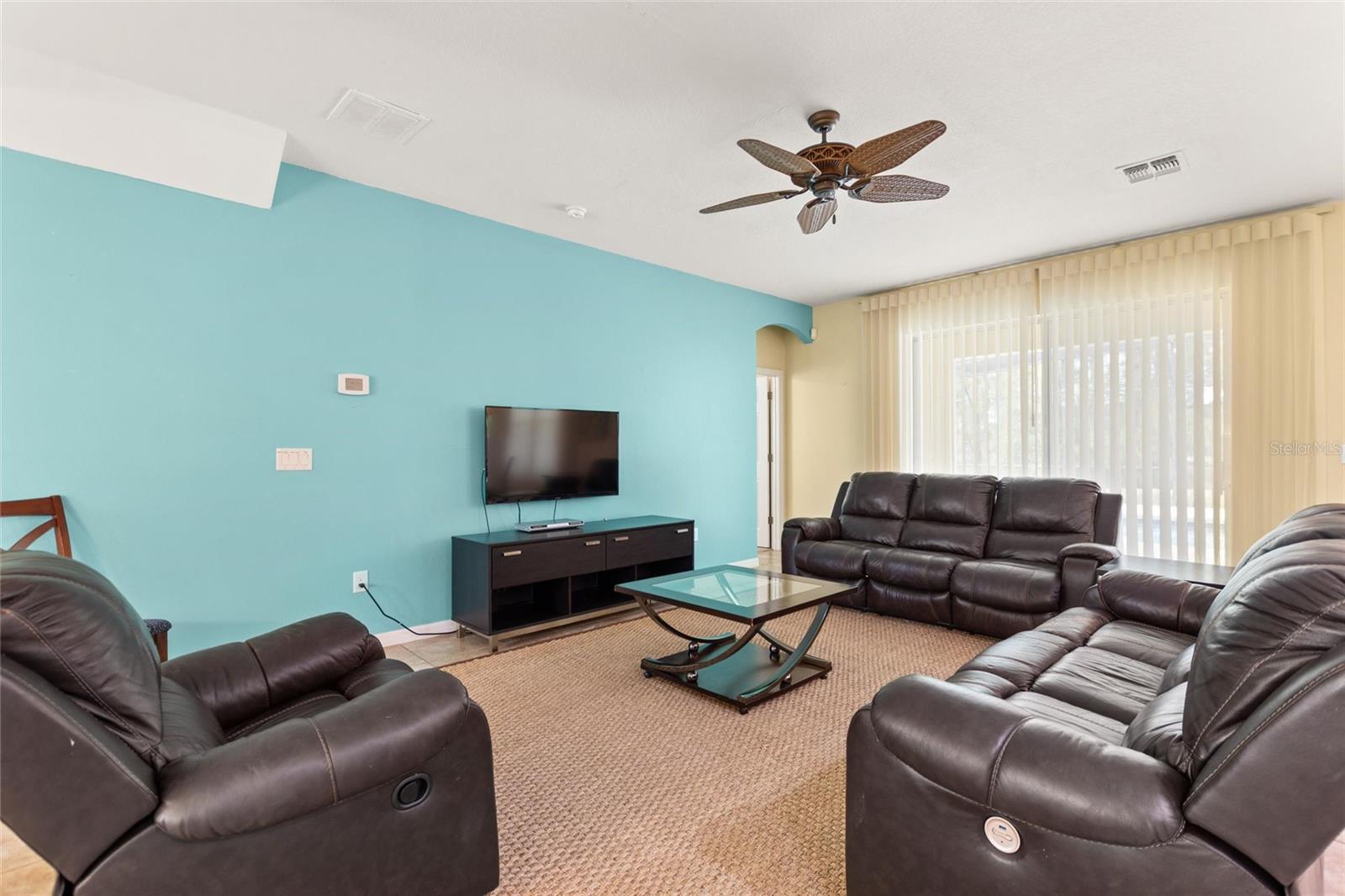 Image 7 of 80 For 256 Yellow Snapdragon Drive