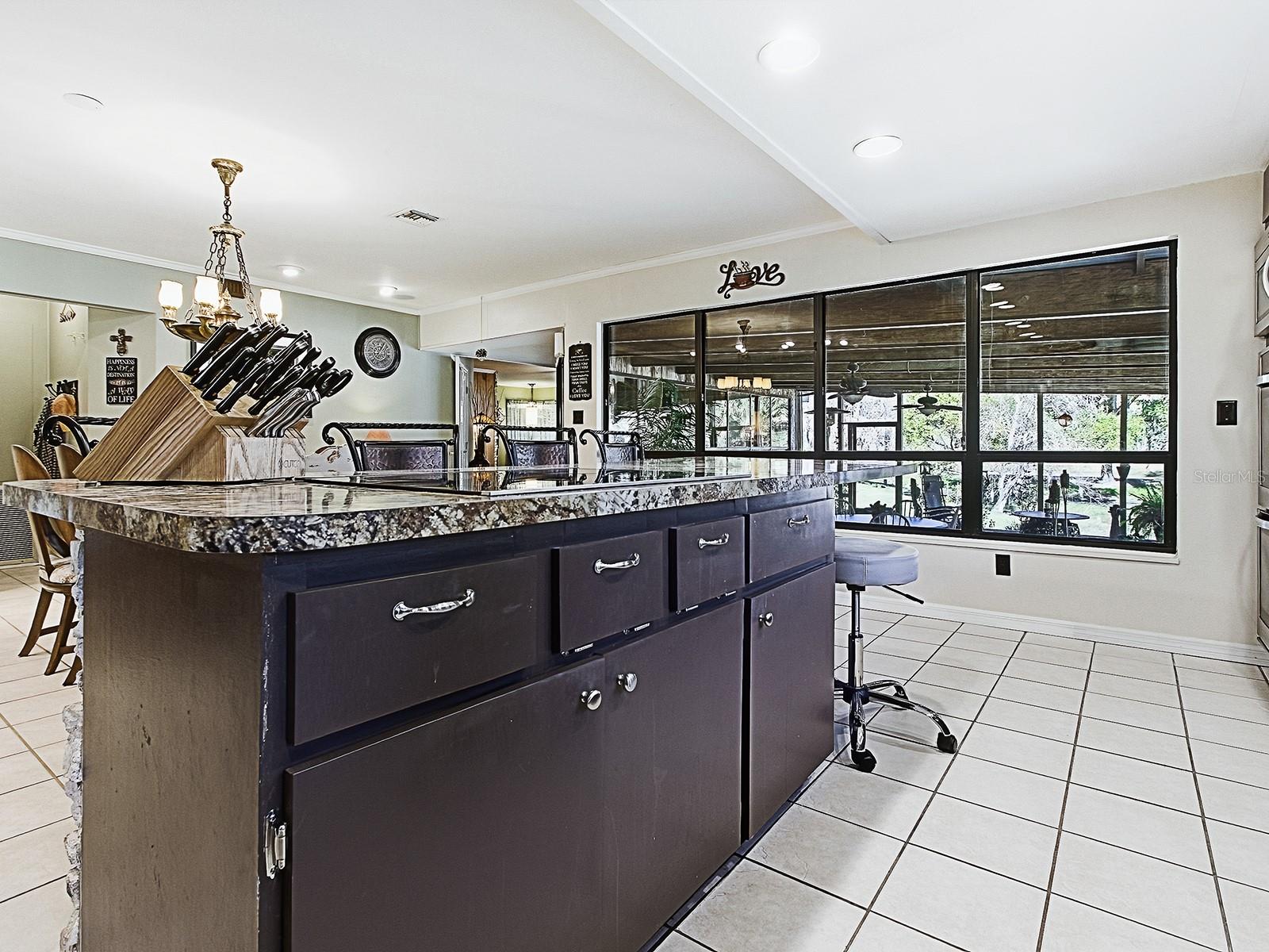 Image 18 of 69 For 2314 Hillside Drive