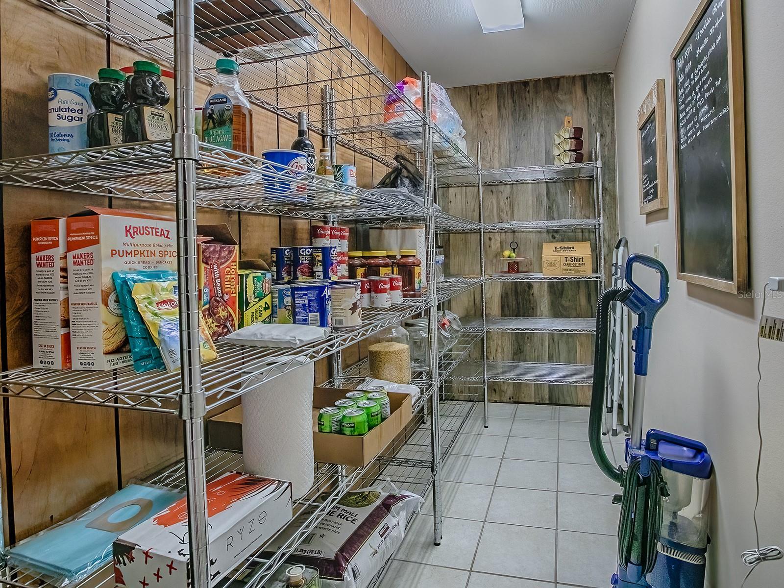 Image 21 of 69 For 2314 Hillside Drive