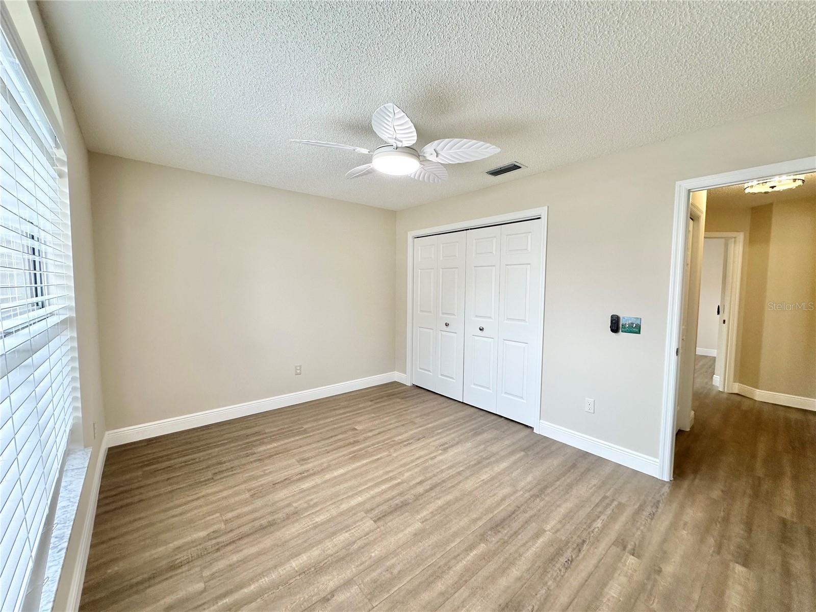 Image 16 of 49 For 206 Palermo Place