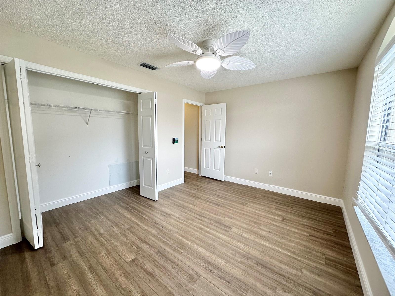 Image 17 of 49 For 206 Palermo Place