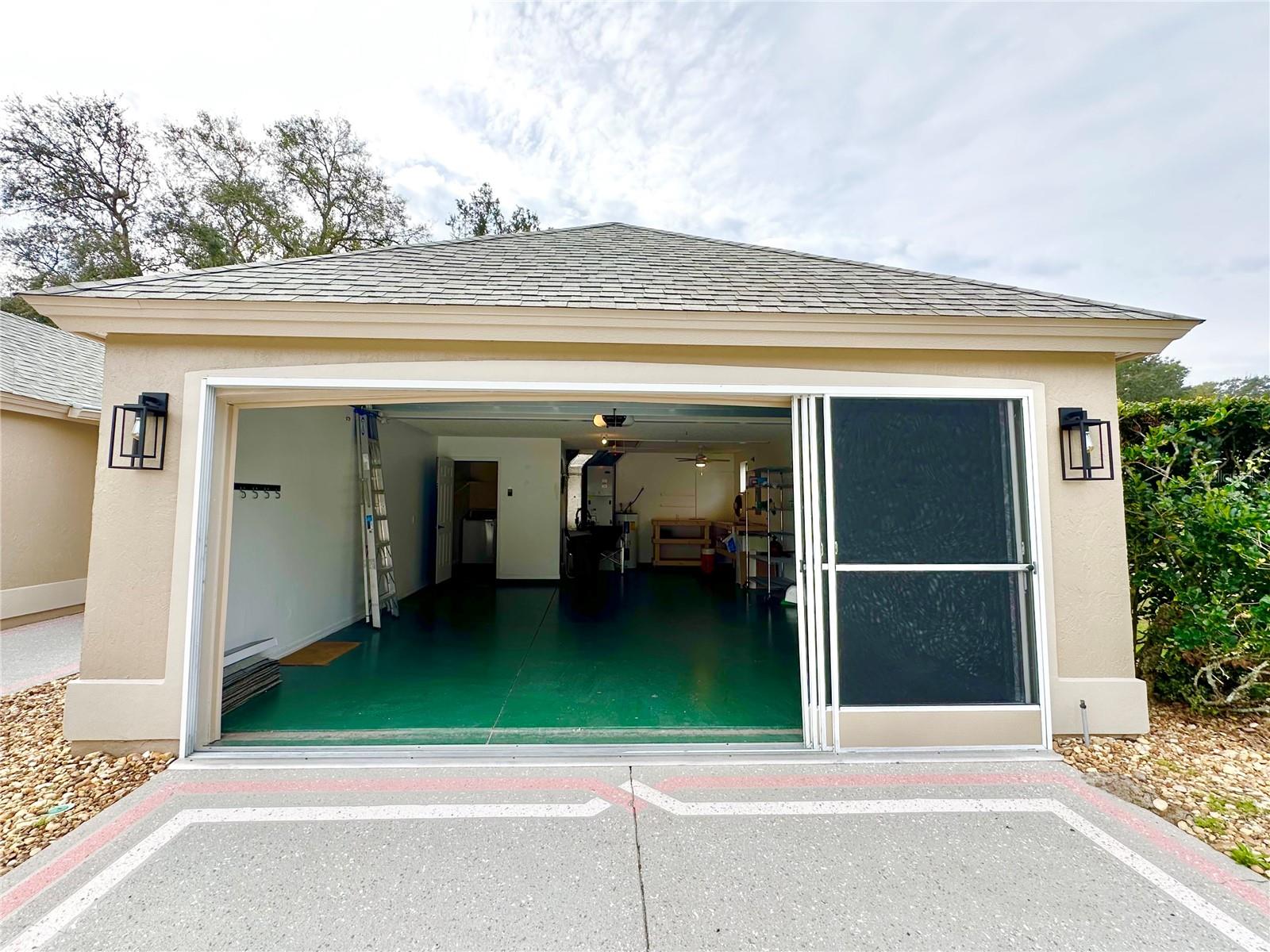 Image 46 of 49 For 206 Palermo Place