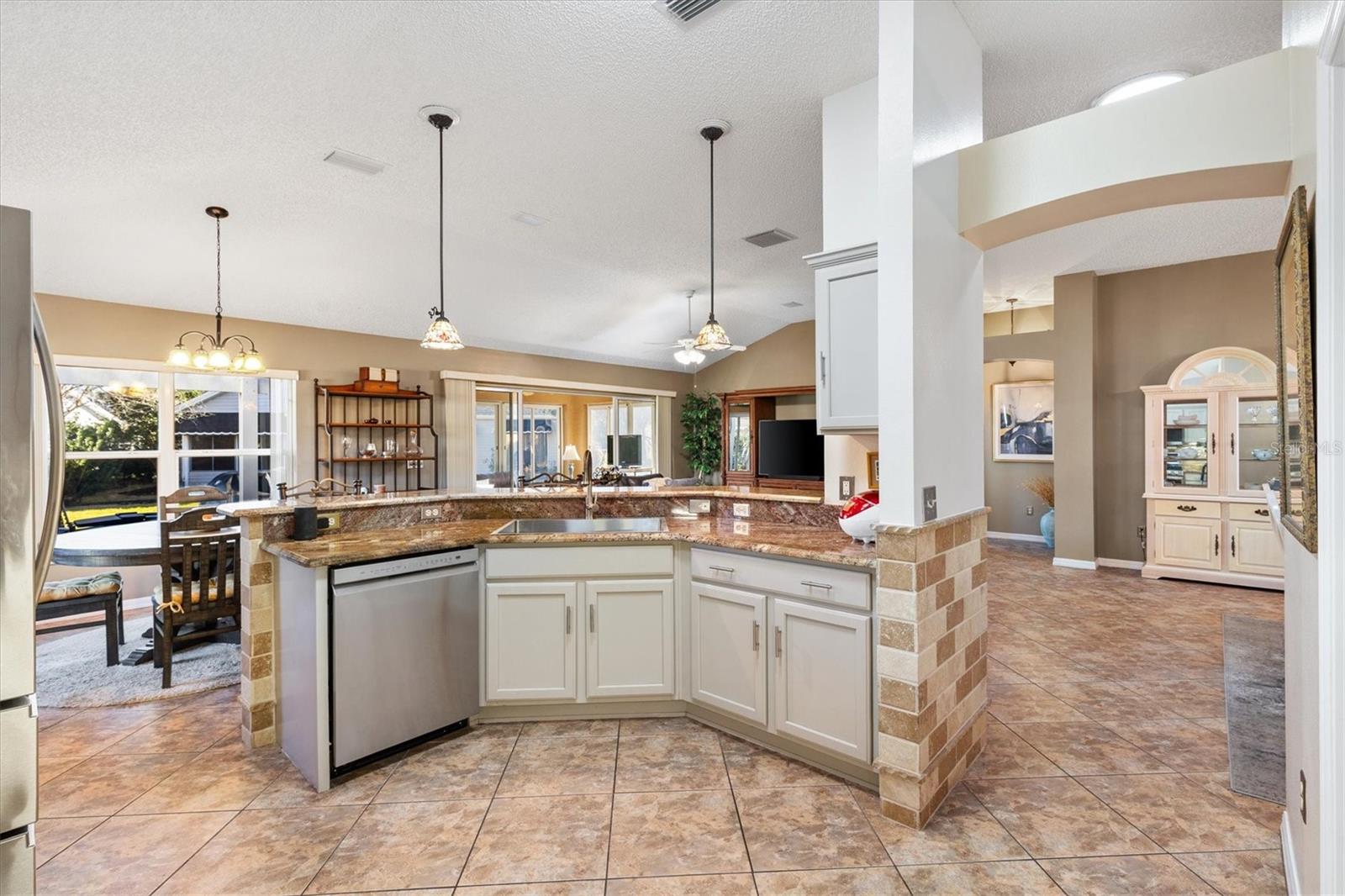 Image 13 of 26 For 1505 Doria Lane