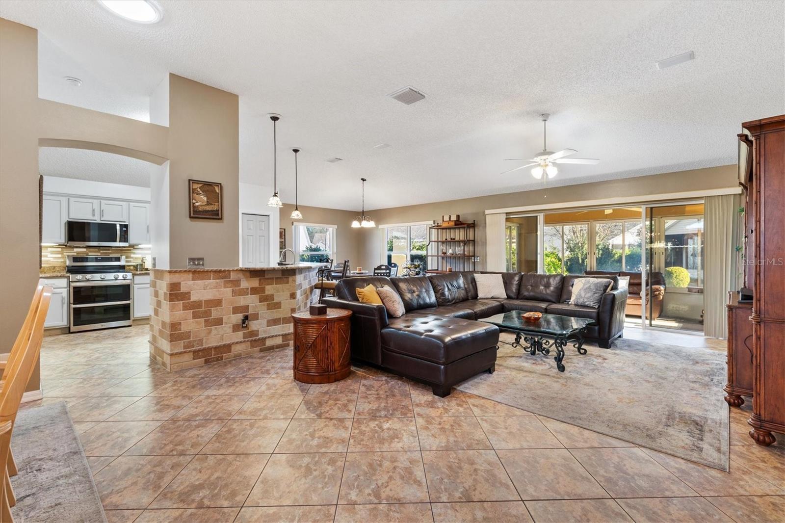 Image 7 of 26 For 1505 Doria Lane