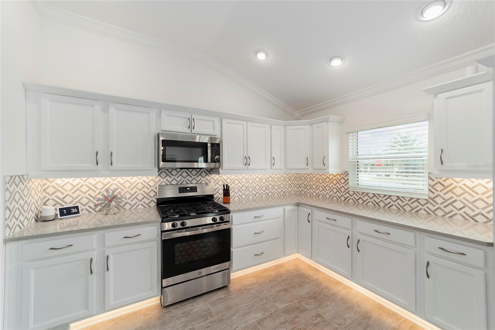 Image 19 of 54 For 3769 Causey Court