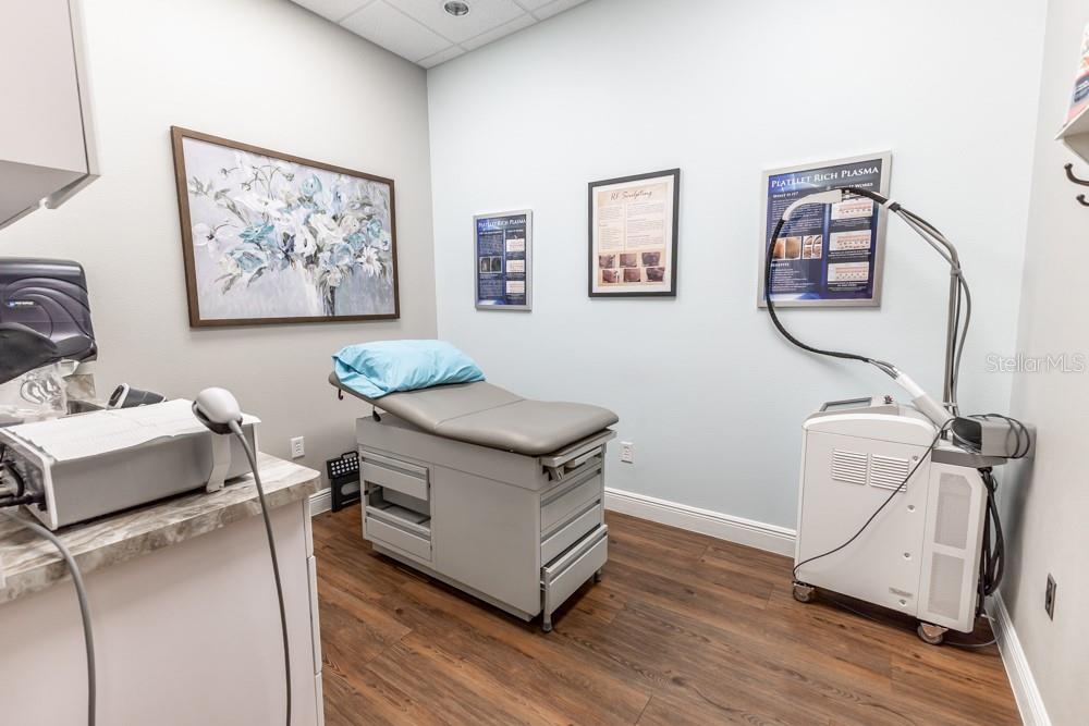 Image 14 of 53 For 809 County Road 466  202c