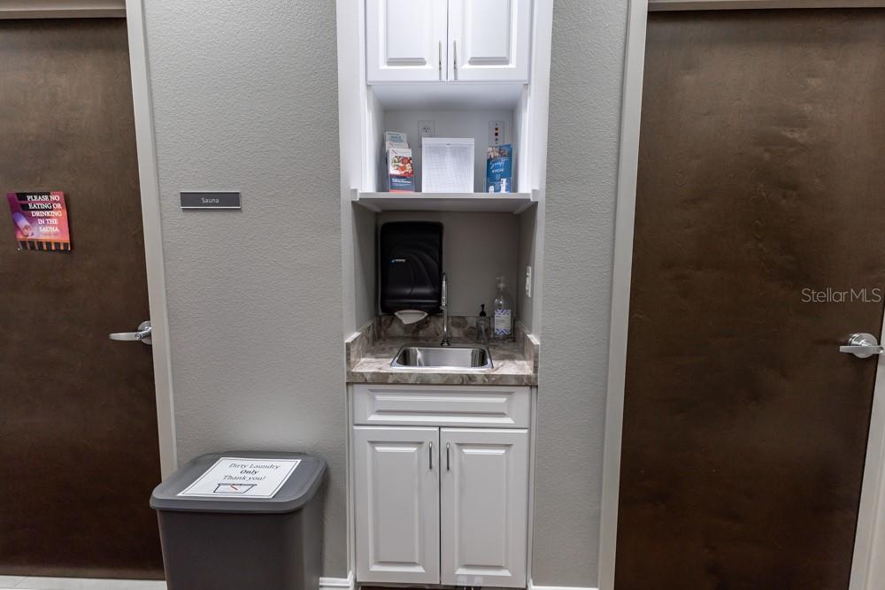 Image 16 of 53 For 809 County Road 466  202c