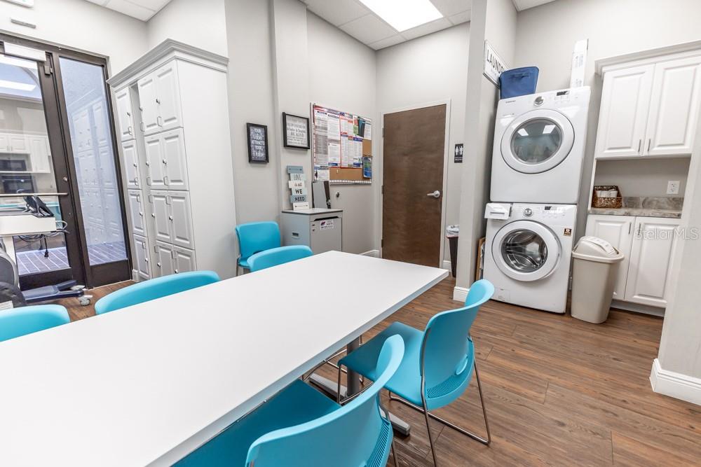 Image 28 of 53 For 809 County Road 466  202c