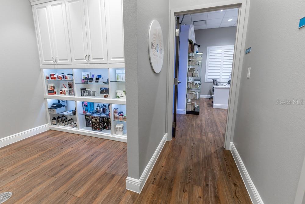 Image 33 of 53 For 809 County Road 466  202c