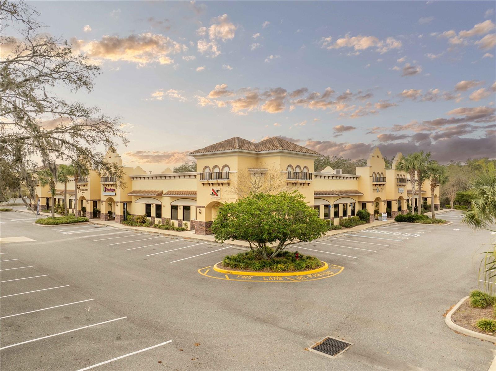 Details for 809 County Road 466  202c, LADY LAKE, FL 32159